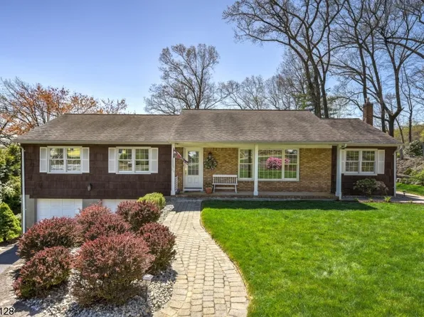 176 Mount Pleasant Ave, Rockaway Boro, NJ 07866