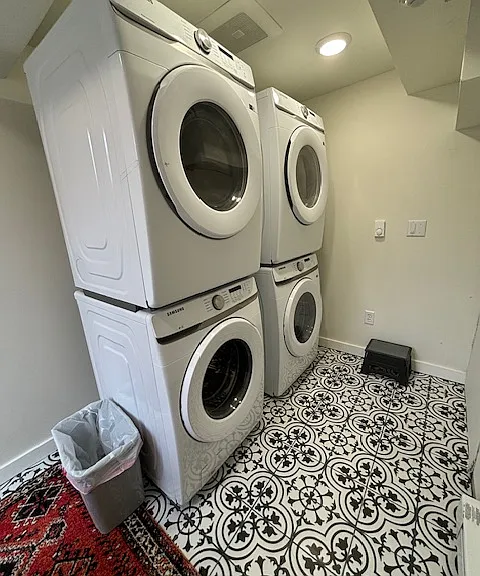626 Stewart Ave #5 — Photo 10