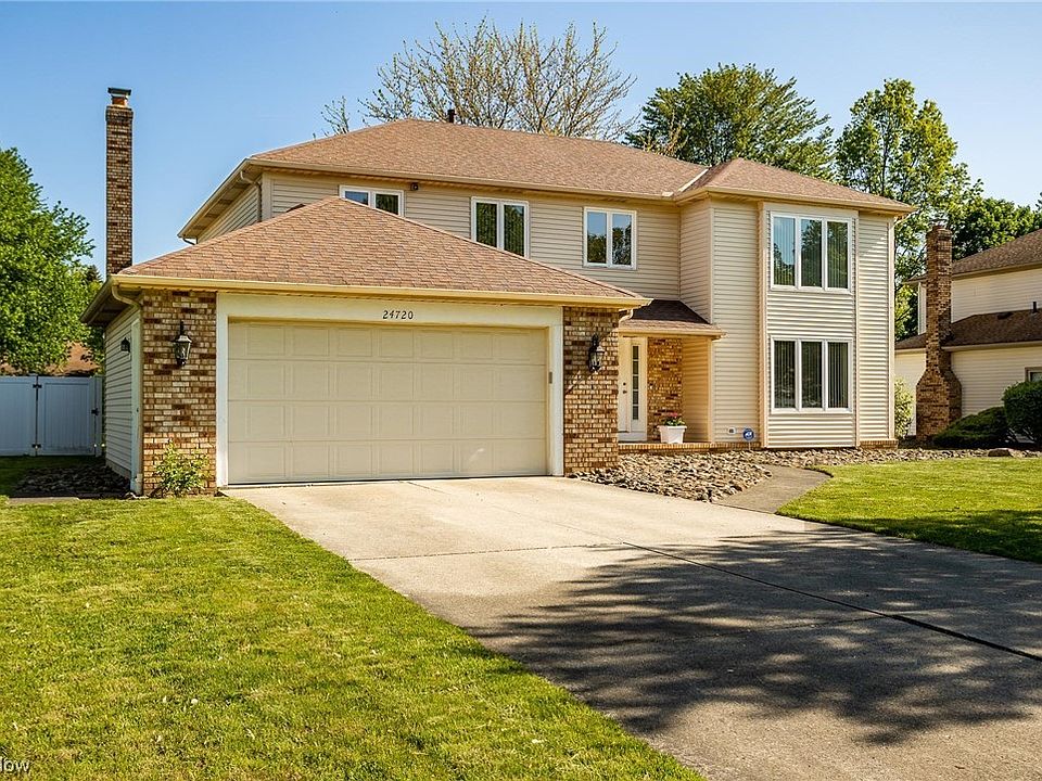 1st image of 24720 Wildwood Dr