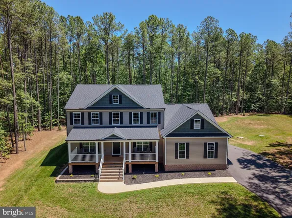 140 Rainbow Rdg, Bumpass, VA 23024