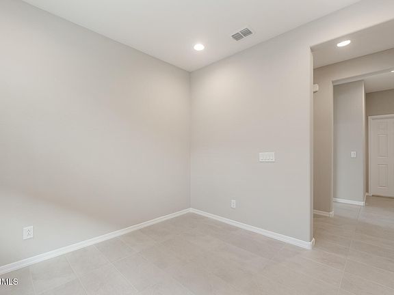4th image of 17612 W SAN JUAN Avenue