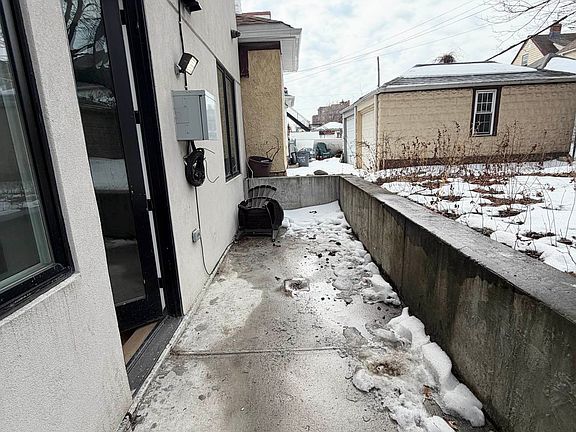 5th image of 1624 Brooklyn Ave #1F