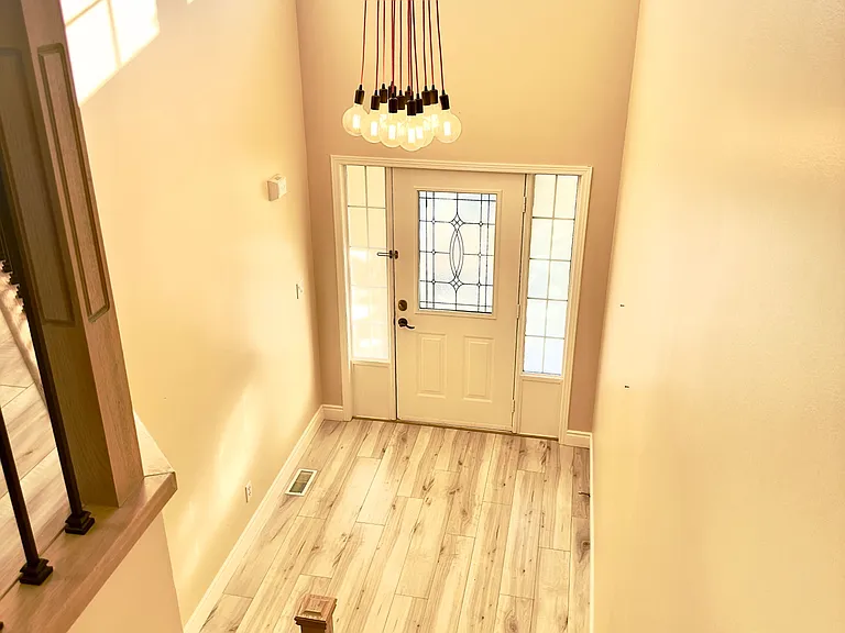 908 Copper Leaf Cres — Photo 30