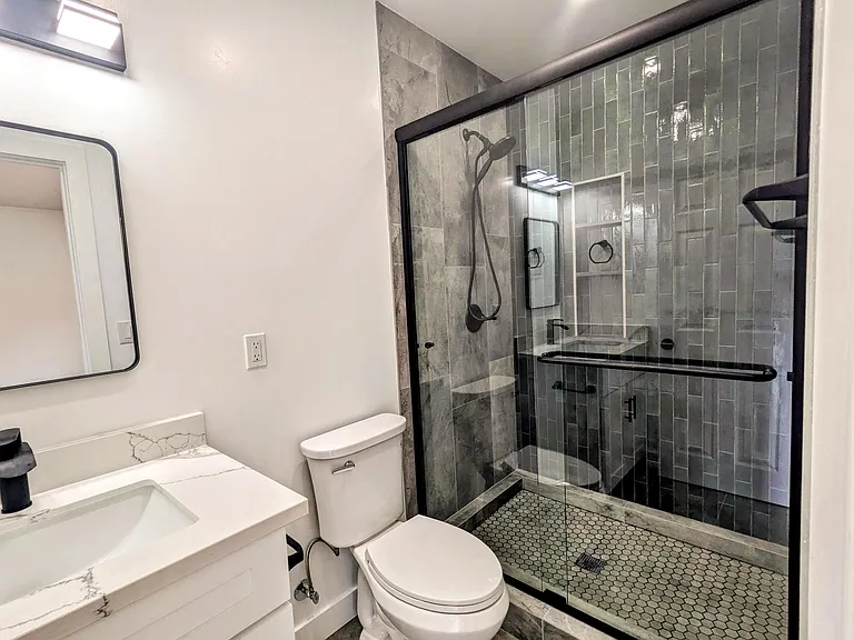 4133 Caflur Ave #B — Photo 13