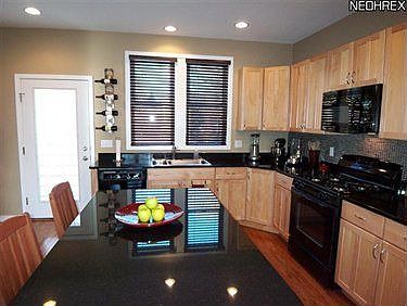 5th image of 1479 Coral Pl