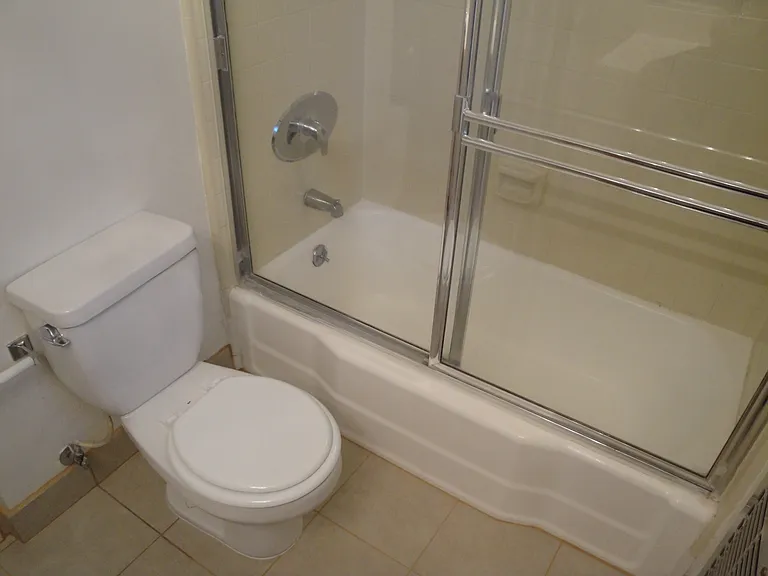 11707 W Sunset Blvd #21 — Photo 8