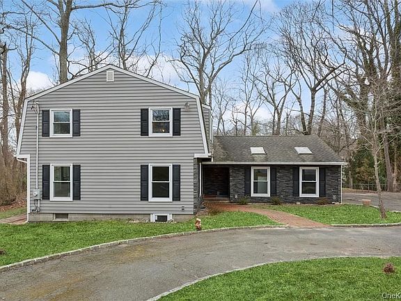 2nd image of 49 Overhill Rd