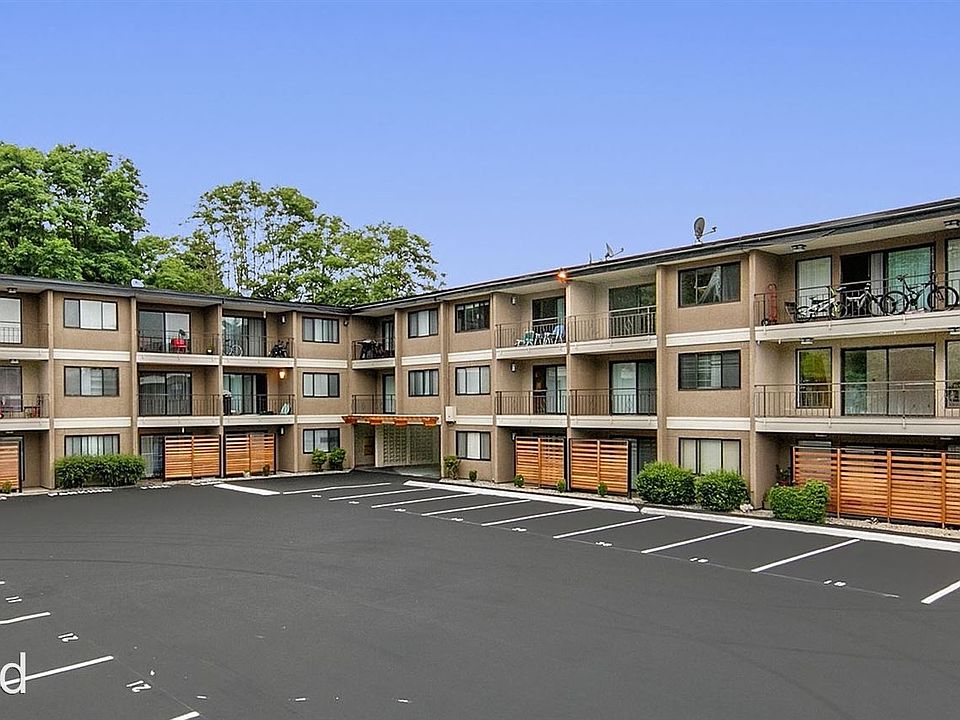1st image of 320 SW 160th St APT 39