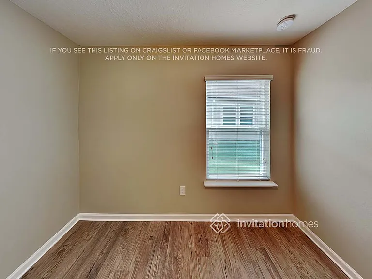 375 Samara Lakes Pkwy — Photo 11