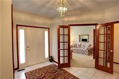 4th image of 367 N Ashleaf Ln