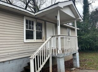 222 N 15th St, Griffin, GA 30223