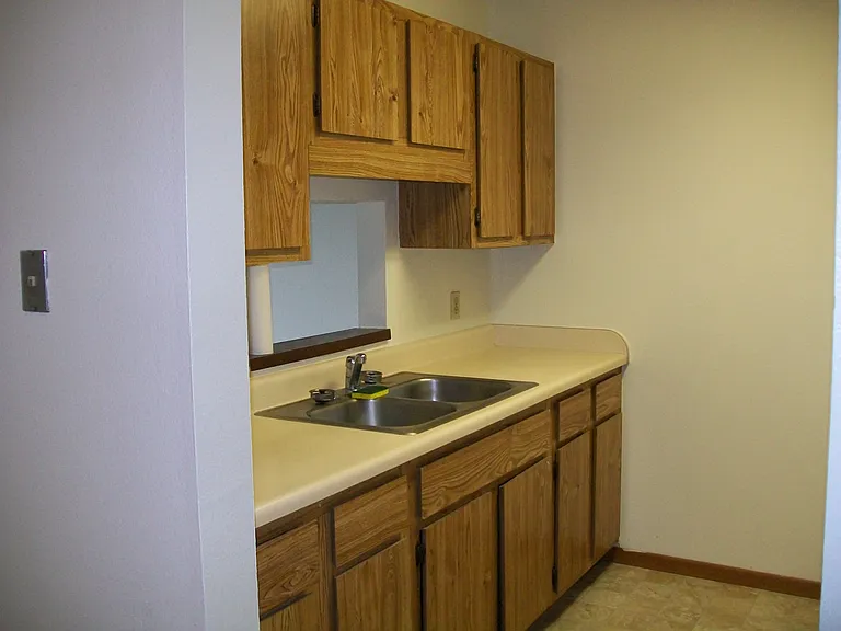 8501 Woodlawn Dr #A103 — Photo 6