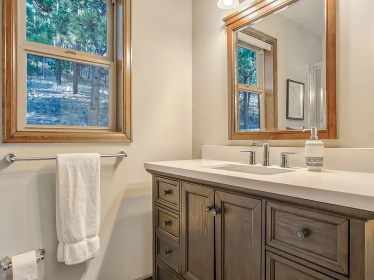 Ponderosa Way — Photo 33