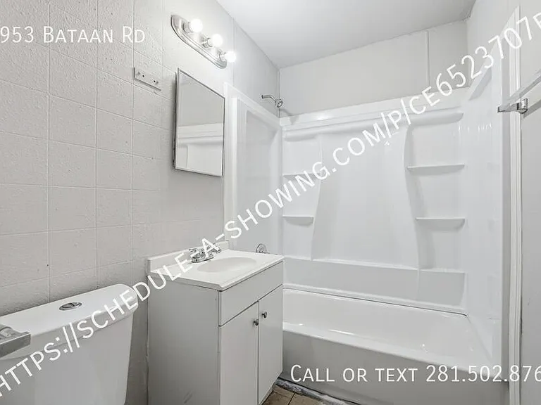 4953 Bataan Rd — Photo 8