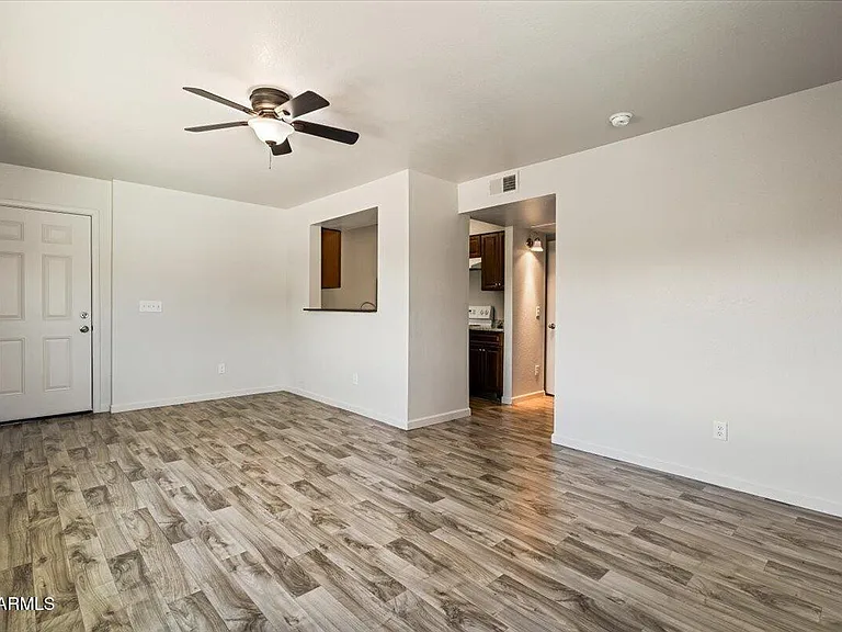 1346 E Mountain View Rd #208 — Photo 13