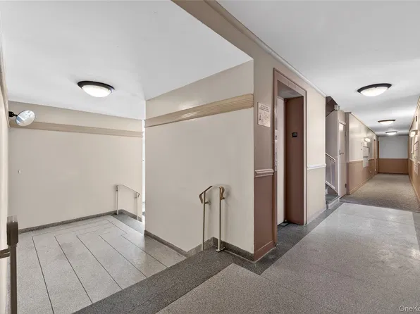 14235 84th Drive #2K, Jamaica, NY 11435
