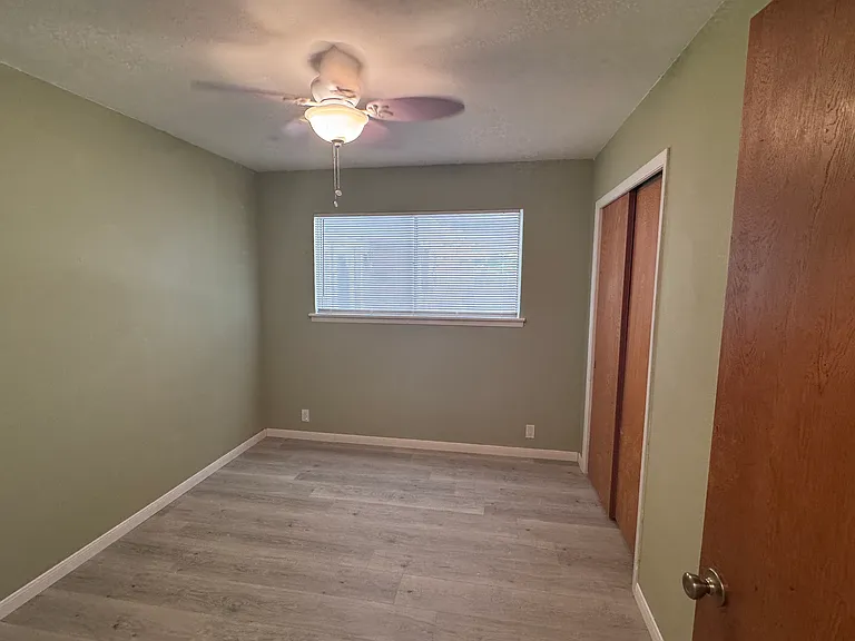 4629 Janssen Dr — Photo 9