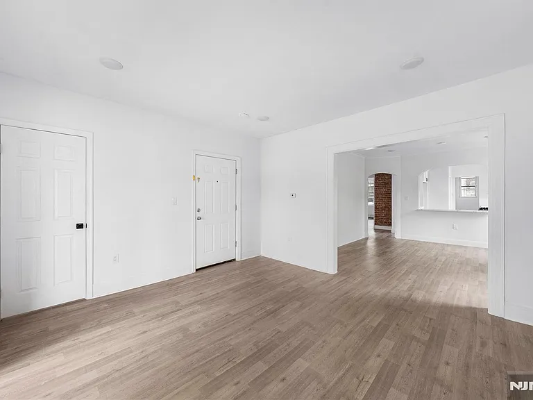 7420 4th Ave #2 — Photo 9