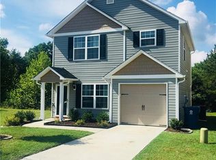 702 Cairn Cir, Burlington, NC 27217