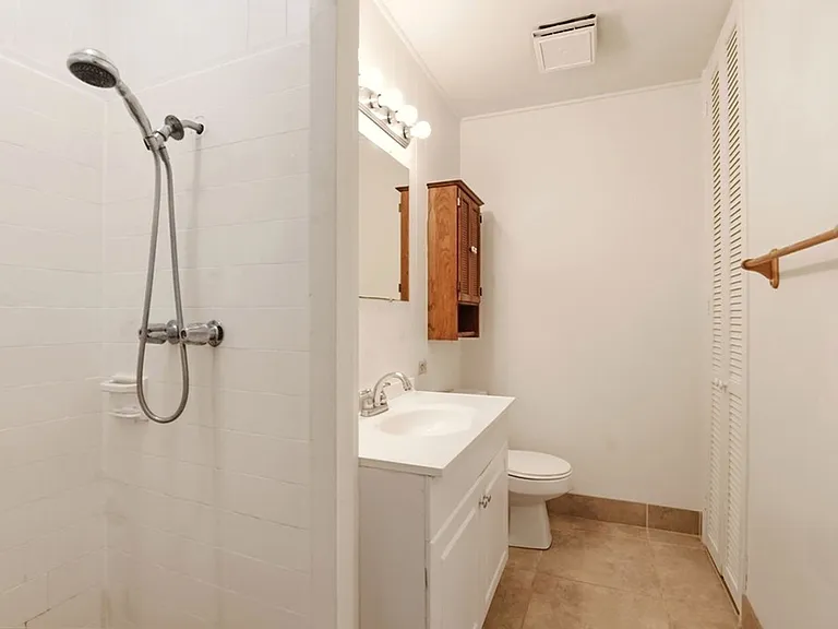 1032 Kainui Dr — Photo 10
