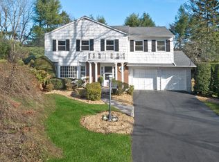 53 Country Ridge Cir, Rye Brook, NY 10573