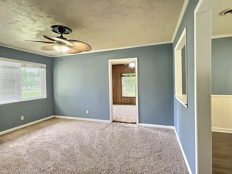 168 Grovewood Ct — Photo 4