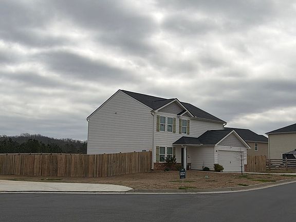 3rd image of 39 Oxford Ln