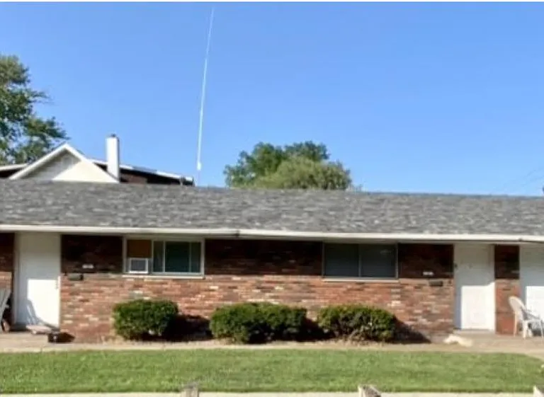 2700 Iowa St #1 — Photo 1