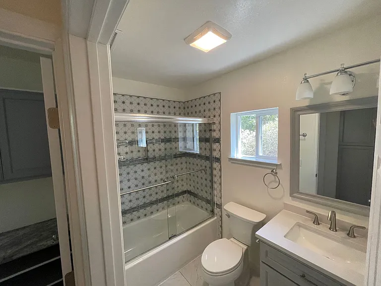 2477 Pacheco St — Photo 8