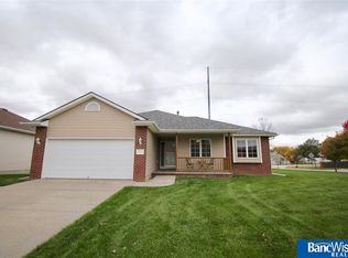 8301 S 57th St, Lincoln, NE 68516