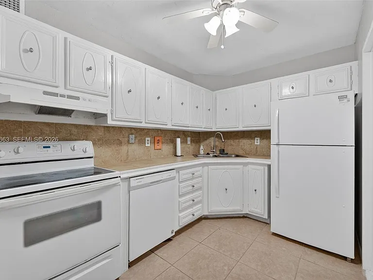 3119 Oakland Shores Dr #C212 — Photo 11