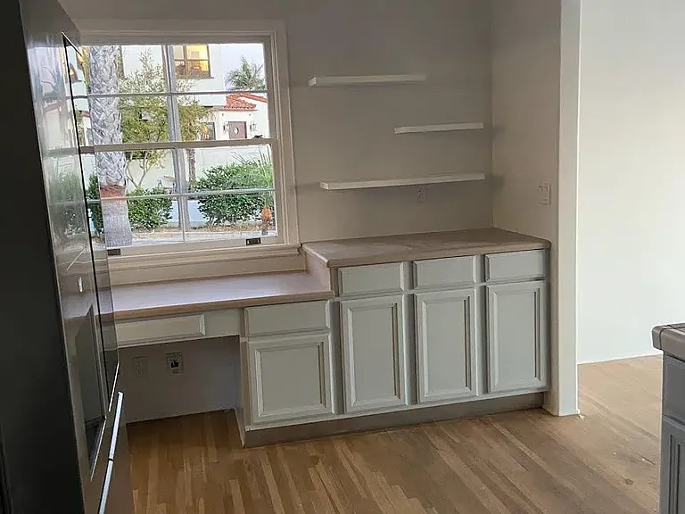 3403 Riviera Dr — Photo 3