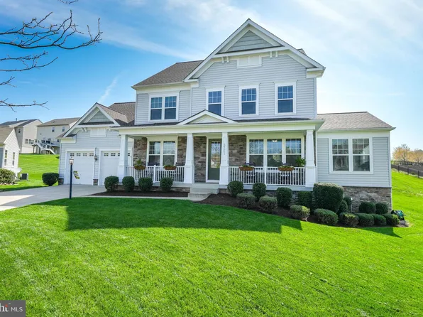 5761 Spriggs Meadow Dr, Woodbridge, VA 22193