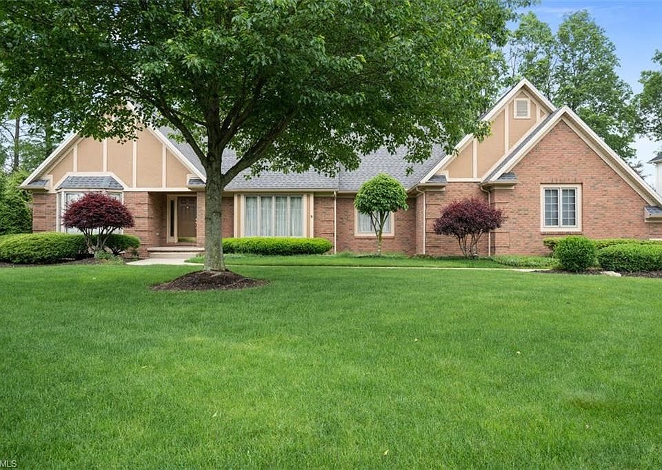 1st image of 1625 Brittainy Oaks Trl NE