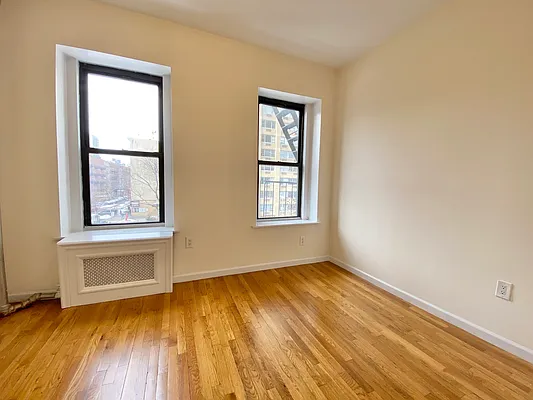 Rented by Compass | media 2