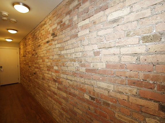 5th image of 3171 N Hudson Ave #C1
