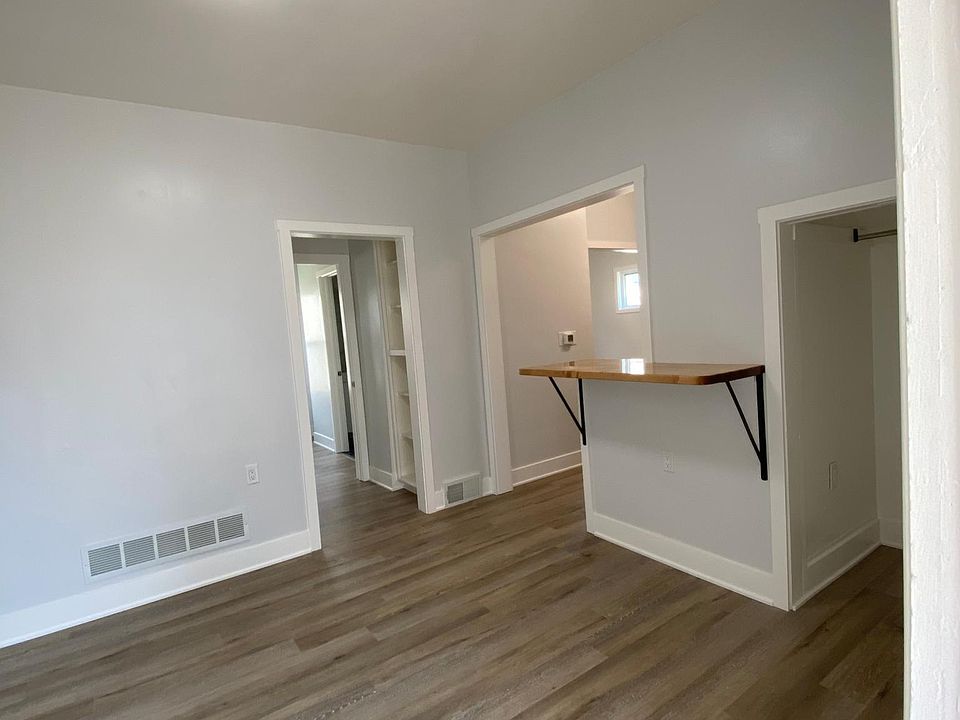 Entry view