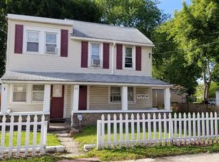 20 Green St APT 1, Morrisville, PA 19067