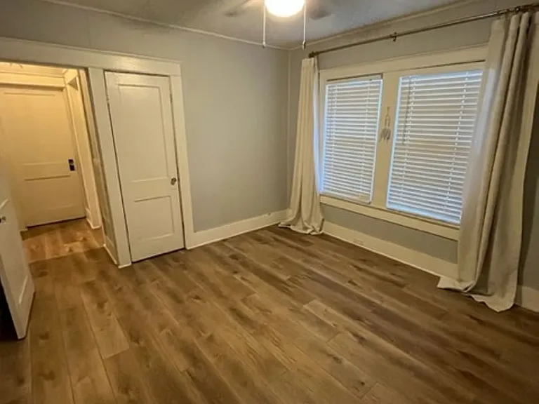 203 W Haya St — Photo 9
