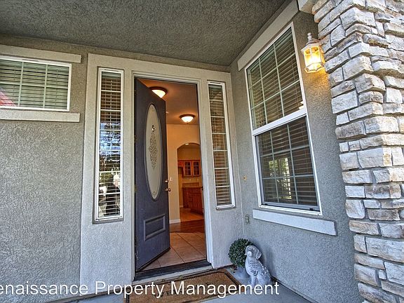 5th image of 4402 Helens Oaks Cir