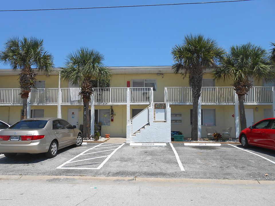 1st image of 7522 Magnolia Ave #6