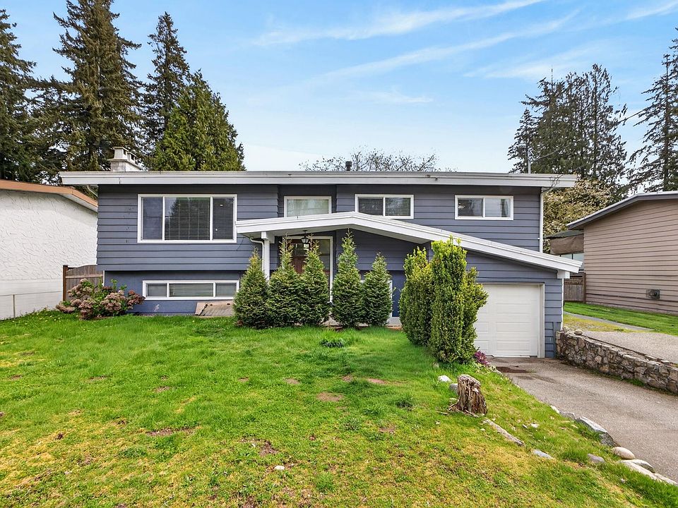 1st image of 2924 Old Clayburn Rd