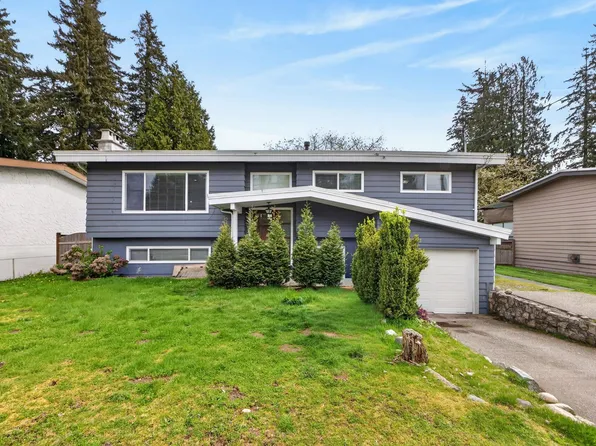 2924 Old Clayburn Rd, Abbotsford, BC V2S 4G7