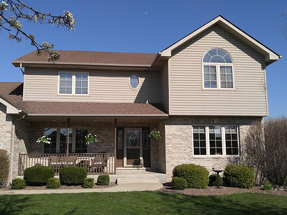 2nd image of 2709 Squire Dr