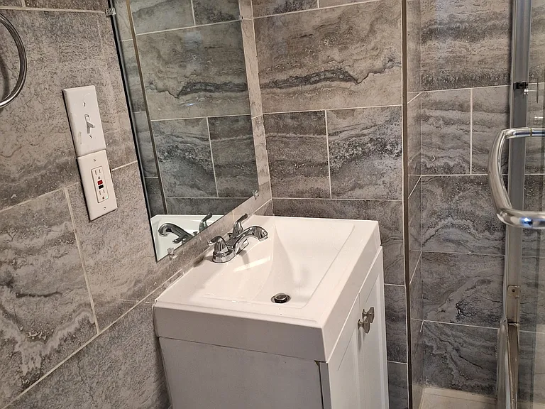 197 Tremont St #2 — Photo 4