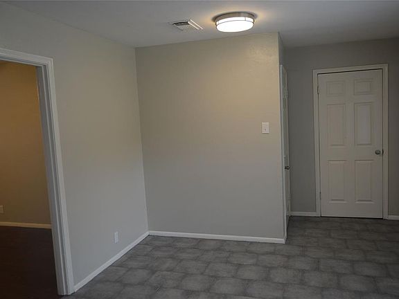 2nd image of 1837 Trent Dr