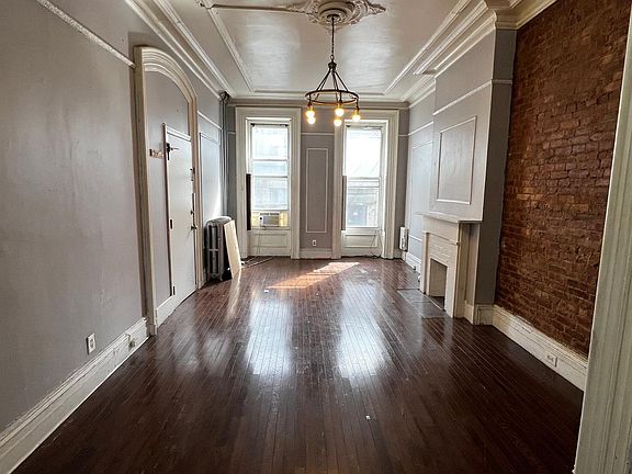4th image of 70 Brinkerhoff St #1A