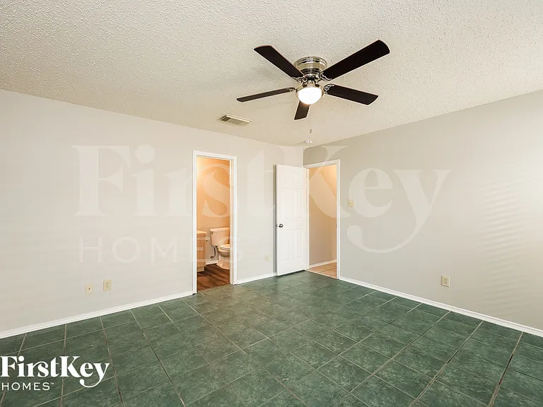 9723 Autumn Valley — Photo 10
