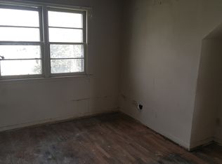 422 E Kenwood Ave, Decatur, IL 62526