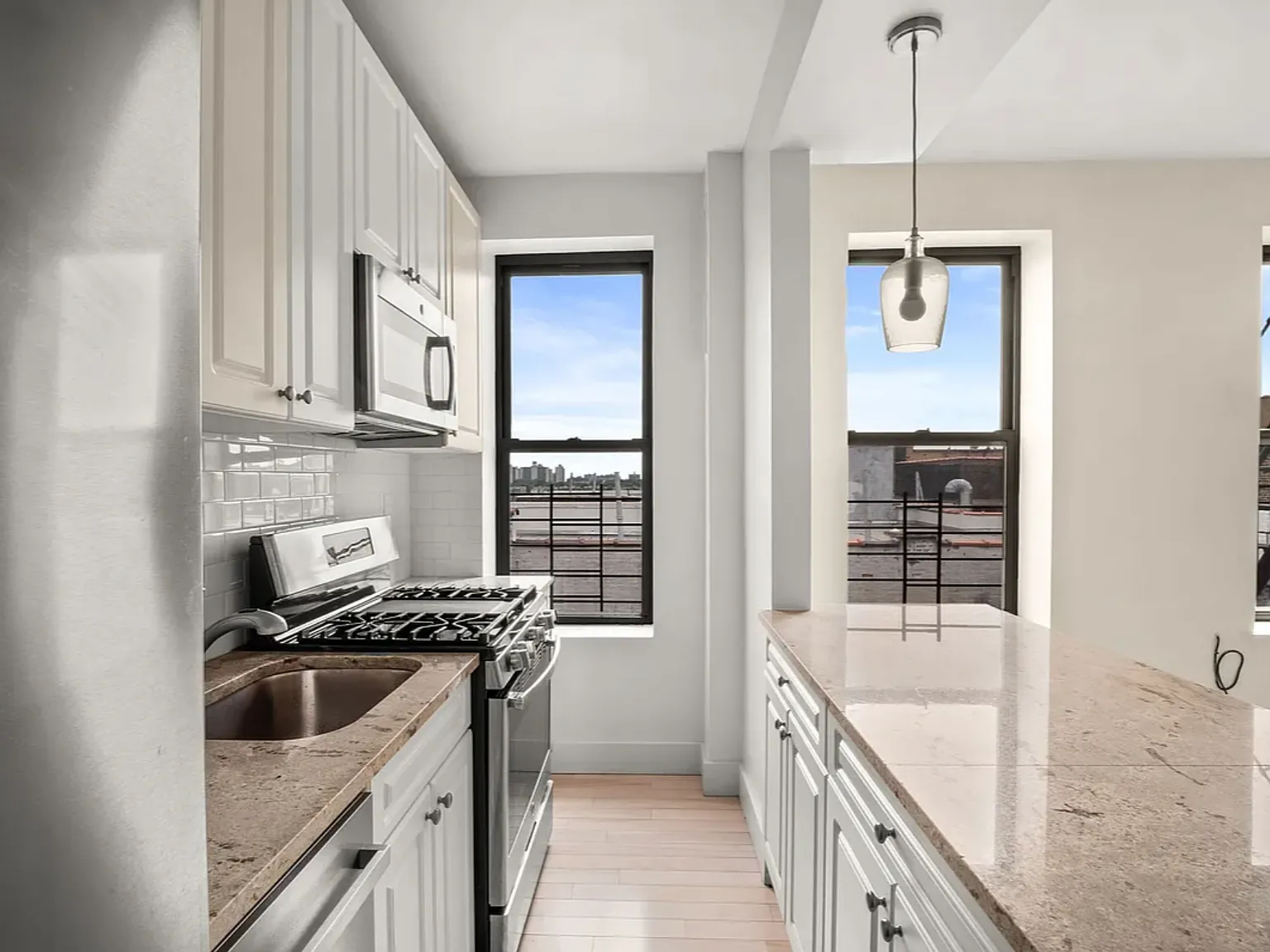 66 Saint Nicholas Pl — Photo 1